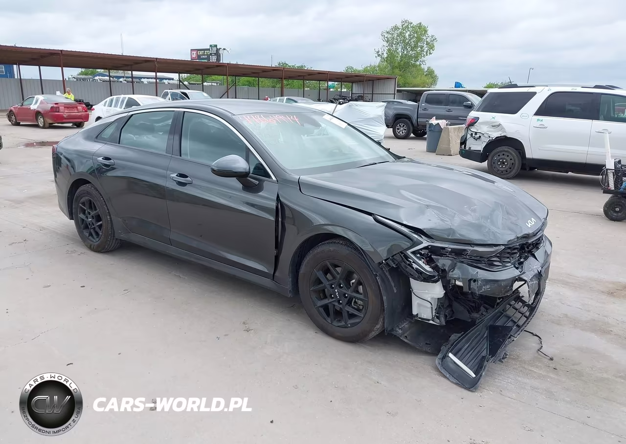 2025 Kia K5 Lxs – zdjęcie 1 z 17