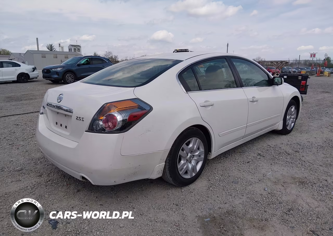 2009 Nissan Altima 2.5 S VIN:1N4AL21E19C180818 - 4