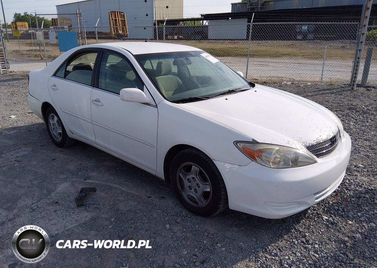 2003 Toyota Camry Le V6
