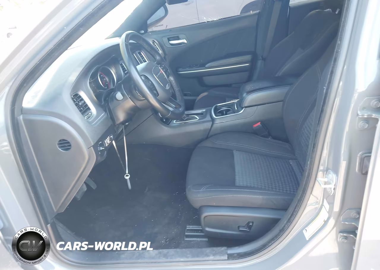 2023 Dodge Charger Sxt VIN:2C3CDXBG2PH636045 - 5