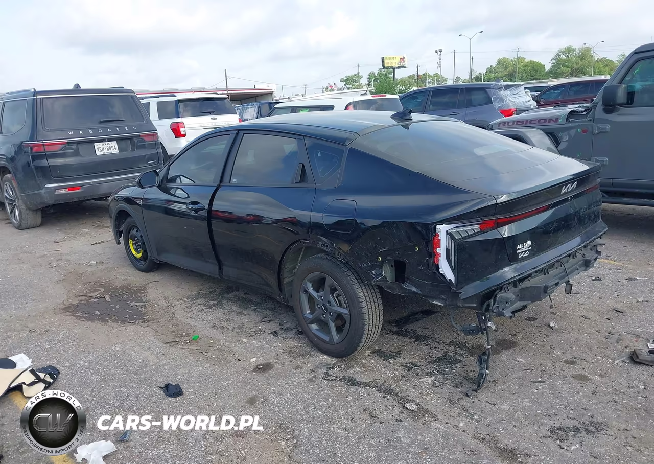 2025 Kia K4 Lxs VIN:3KPFT4DE9SE101448 - 3