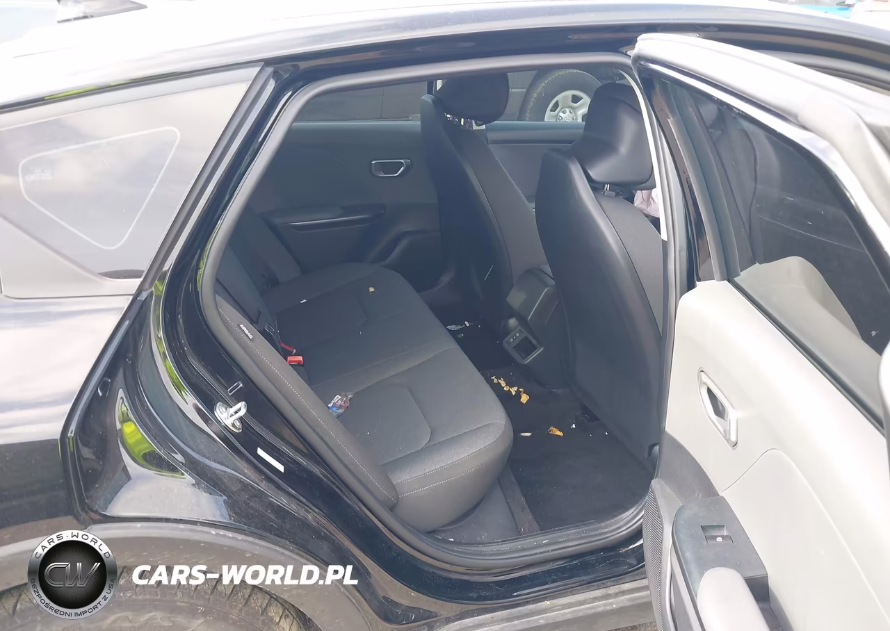 2025 Kia K4 Lxs VIN:3KPFT4DE9SE101448 - 8