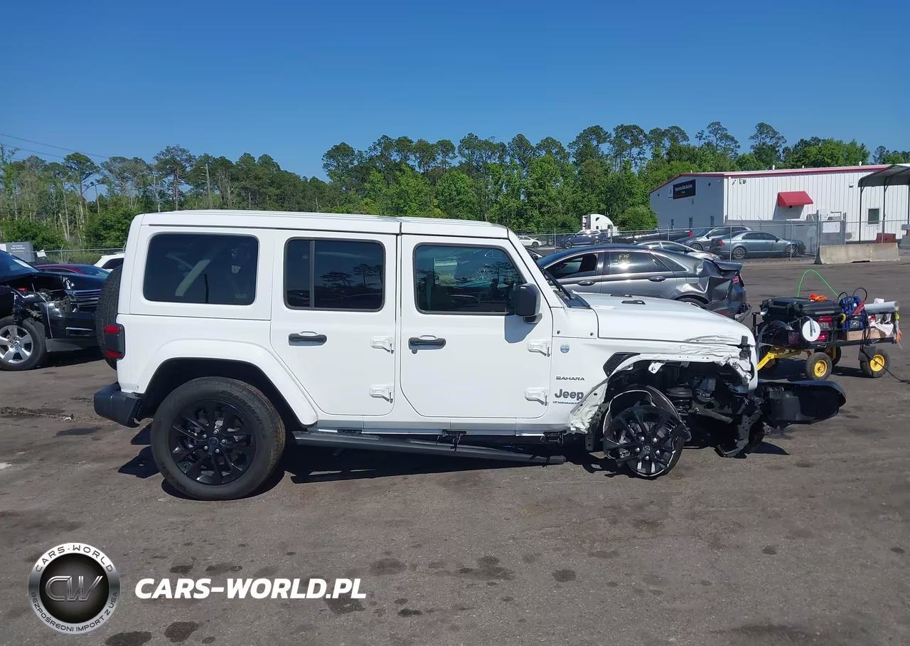 2024 Jeep Wrangler 4Xe Sahara 4Xe VIN:1C4RJXP62RW275208 - 13