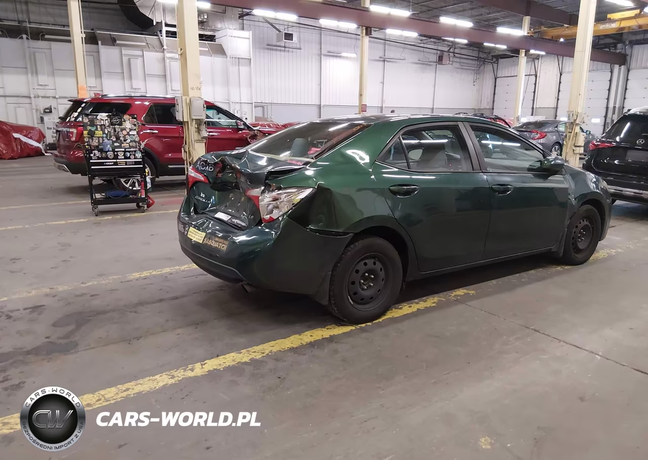 2016 Toyota Corolla Le VIN:2T1BURHE6GC530880 - 4