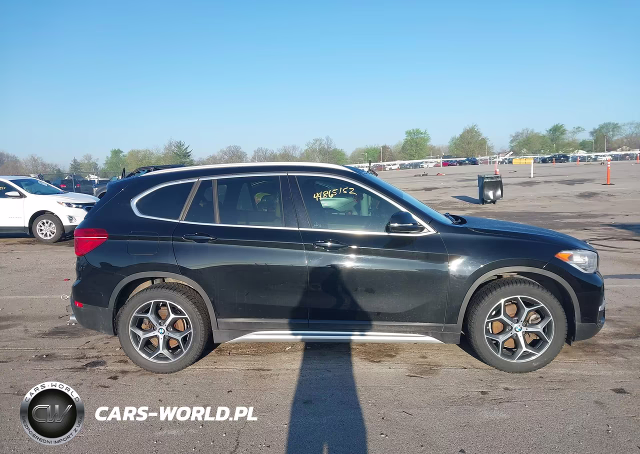 2019 BMW X1 xDrive28I VIN:WBXHT3C5XK5L37562 - 13