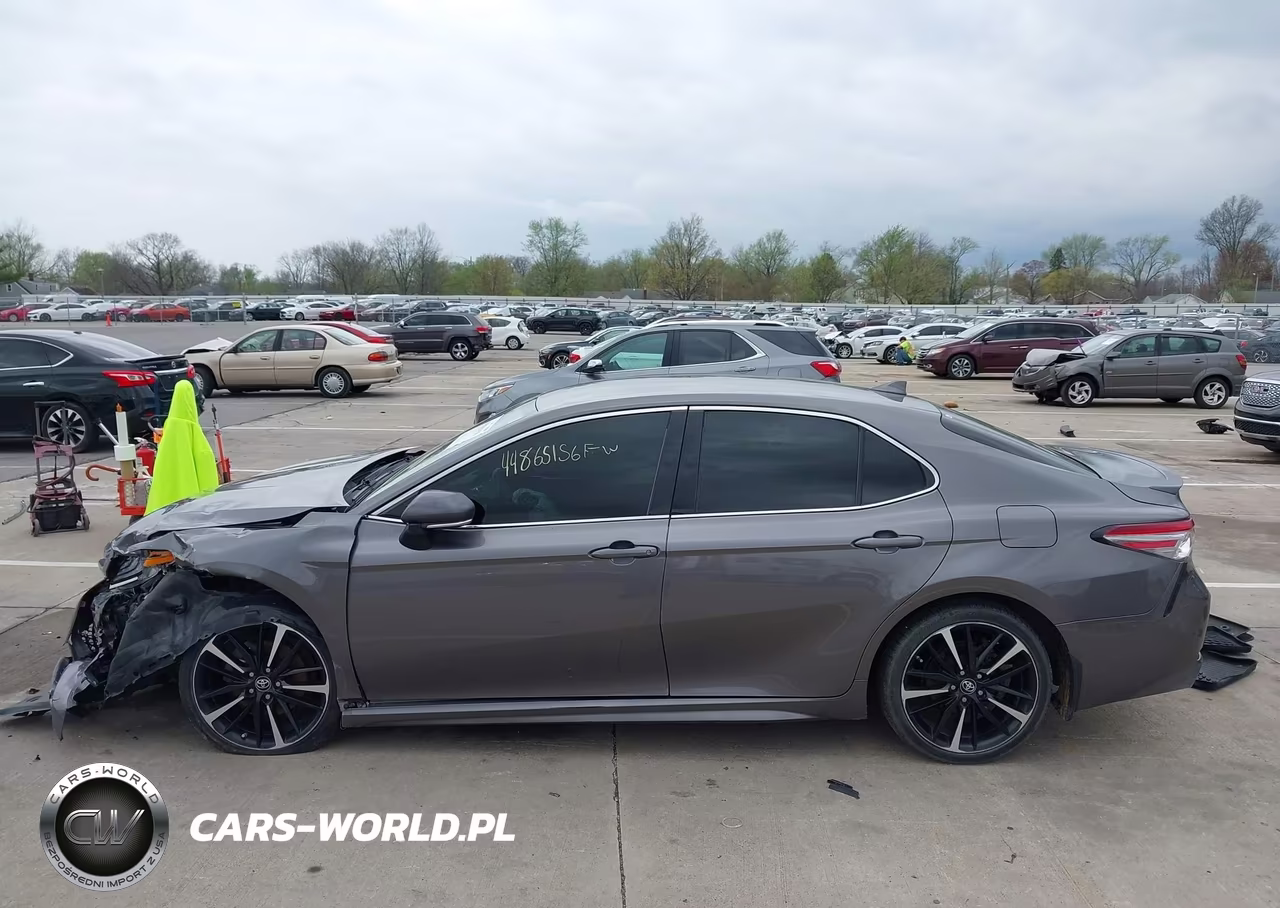 2019 Toyota Camry Xse VIN:4T1B61HK5KU836235 - 14