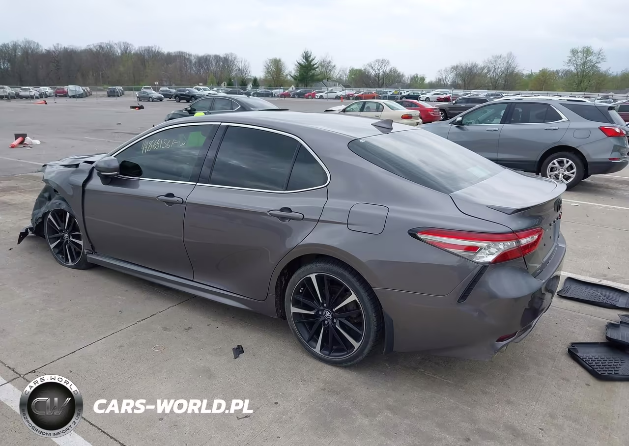 2019 Toyota Camry Xse VIN:4T1B61HK5KU836235 - 3