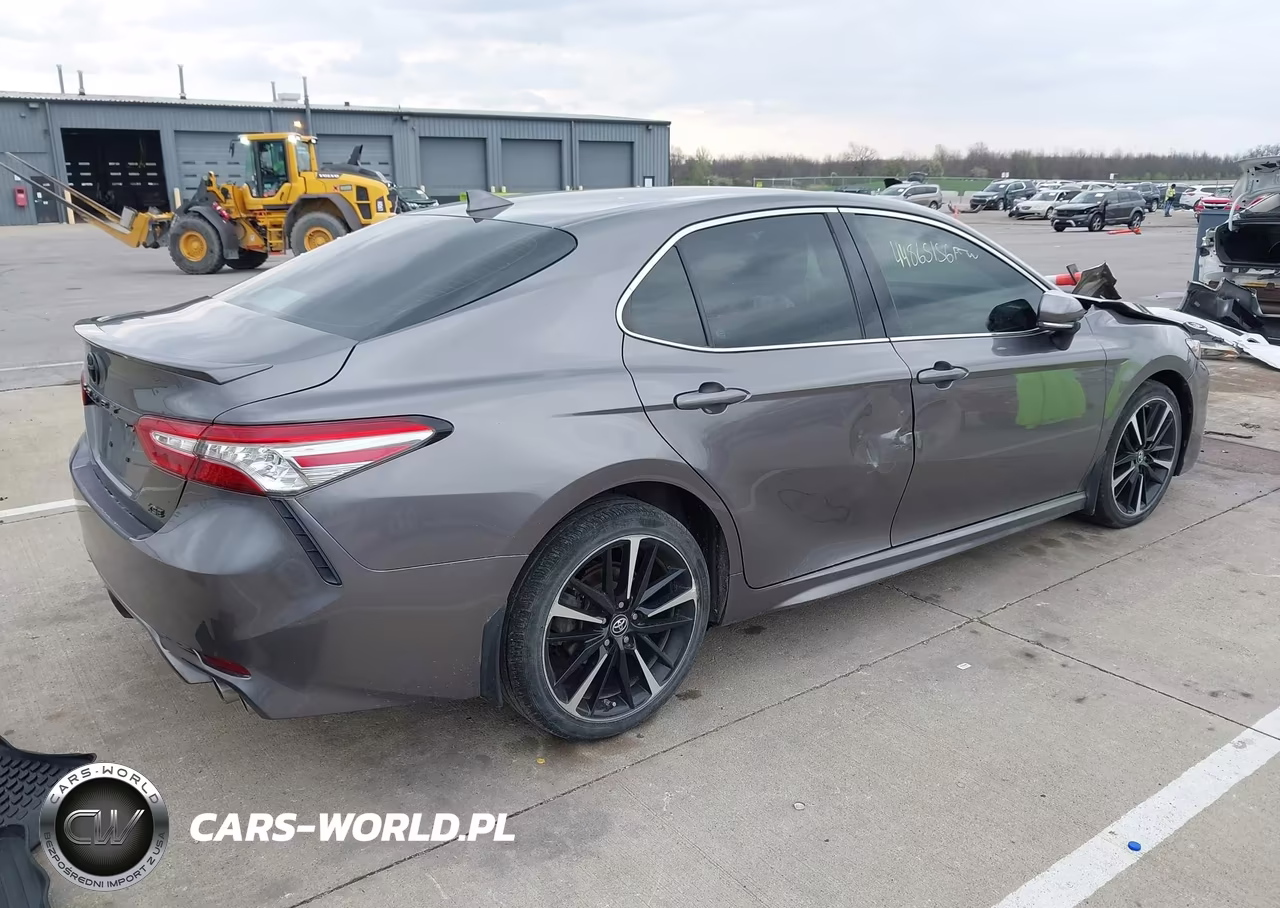 2019 Toyota Camry Xse VIN:4T1B61HK5KU836235 - 4
