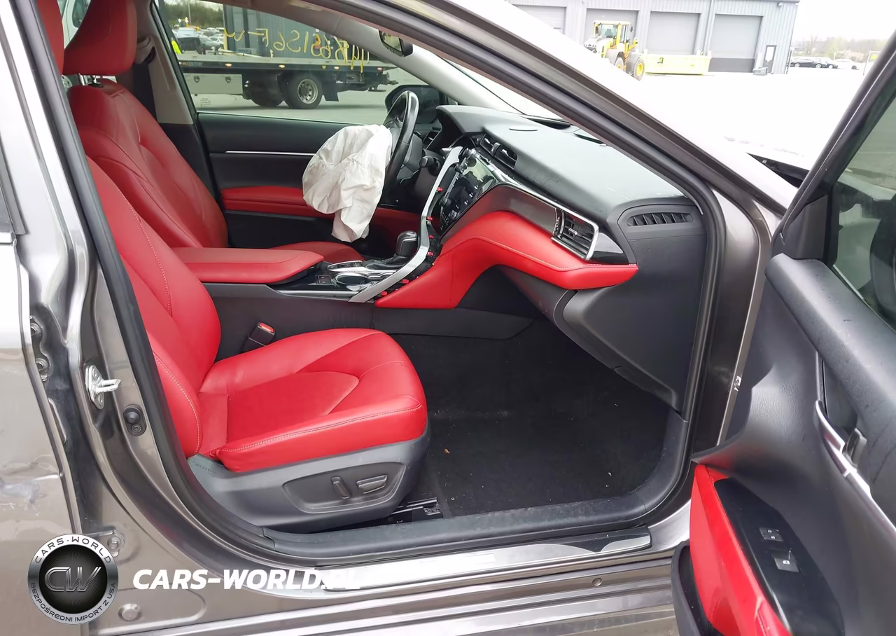 2019 Toyota Camry Xse VIN:4T1B61HK5KU836235 - 5