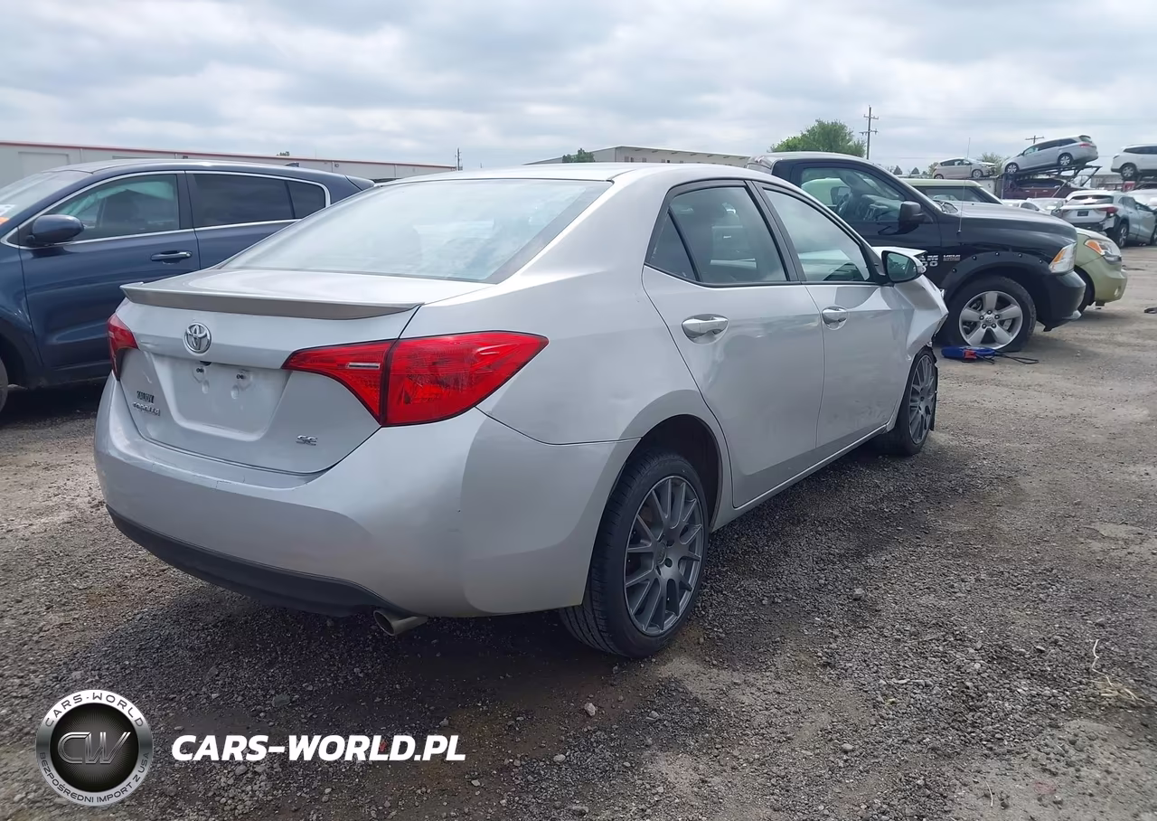 2017 Toyota Corolla Se VIN:5YFBURHE1HP628474 - 4