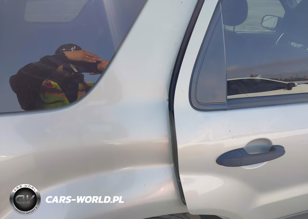 2004 Ford Escape Xls VIN:1FMCU92164DA24373 - 19
