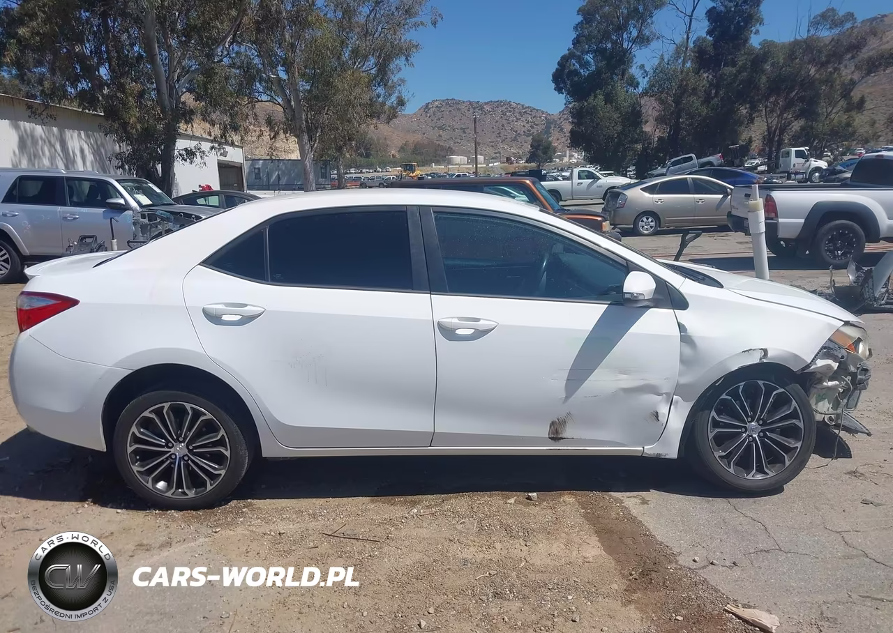 2014 Toyota Corolla S Plus VIN:5YFBURHE1EP074008 - 14