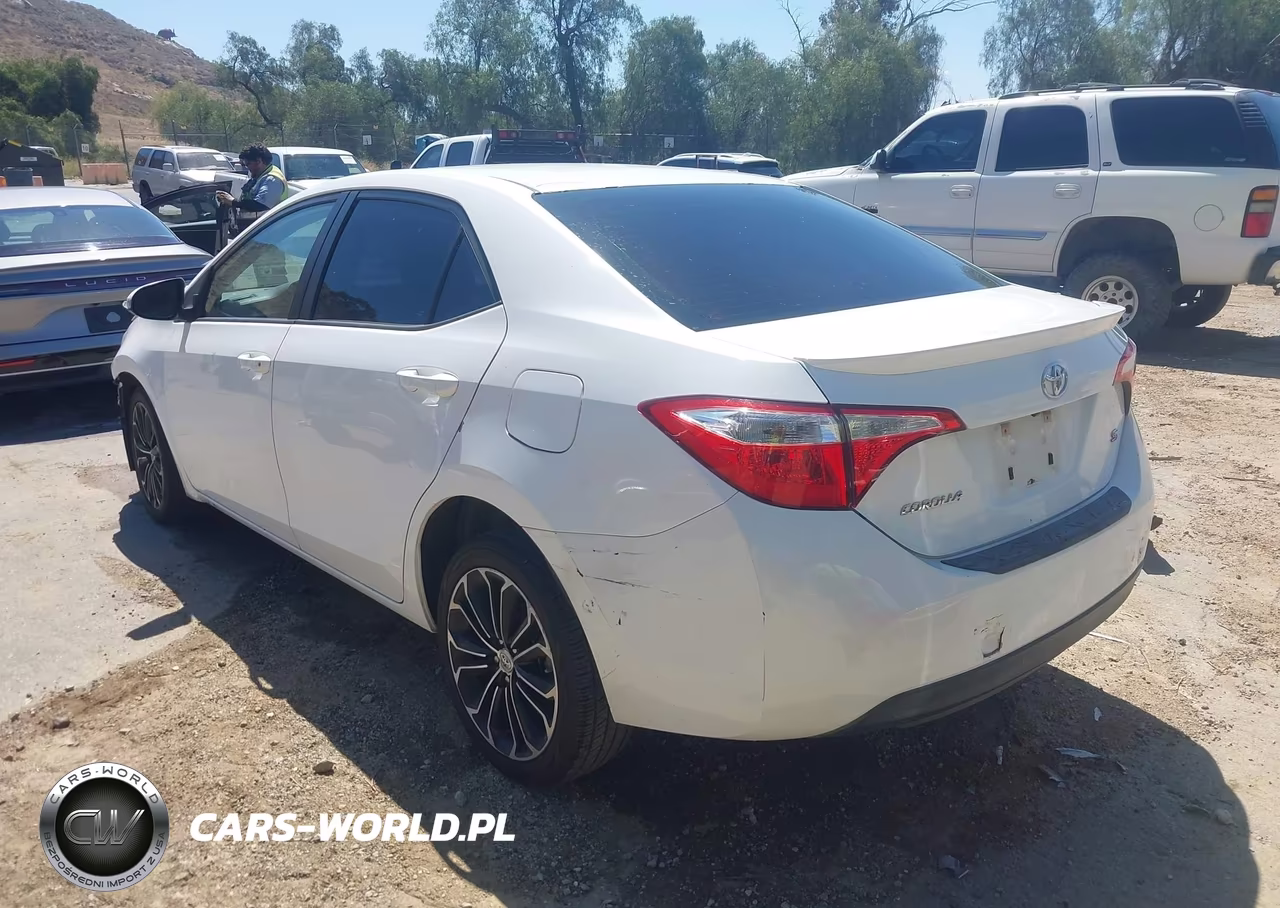 2014 Toyota Corolla S Plus VIN:5YFBURHE1EP074008 - 3