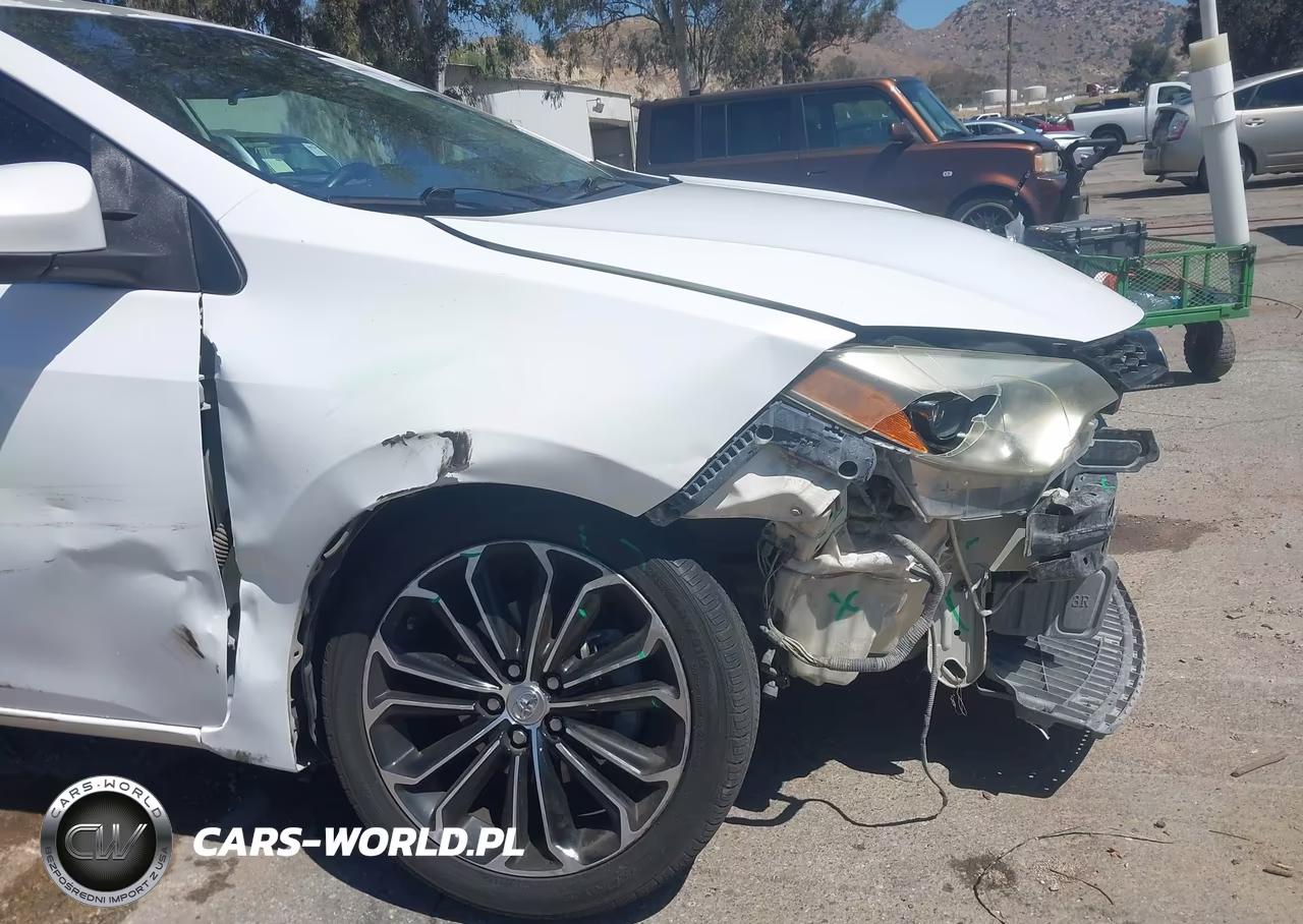 2014 Toyota Corolla S Plus VIN:5YFBURHE1EP074008 - 6