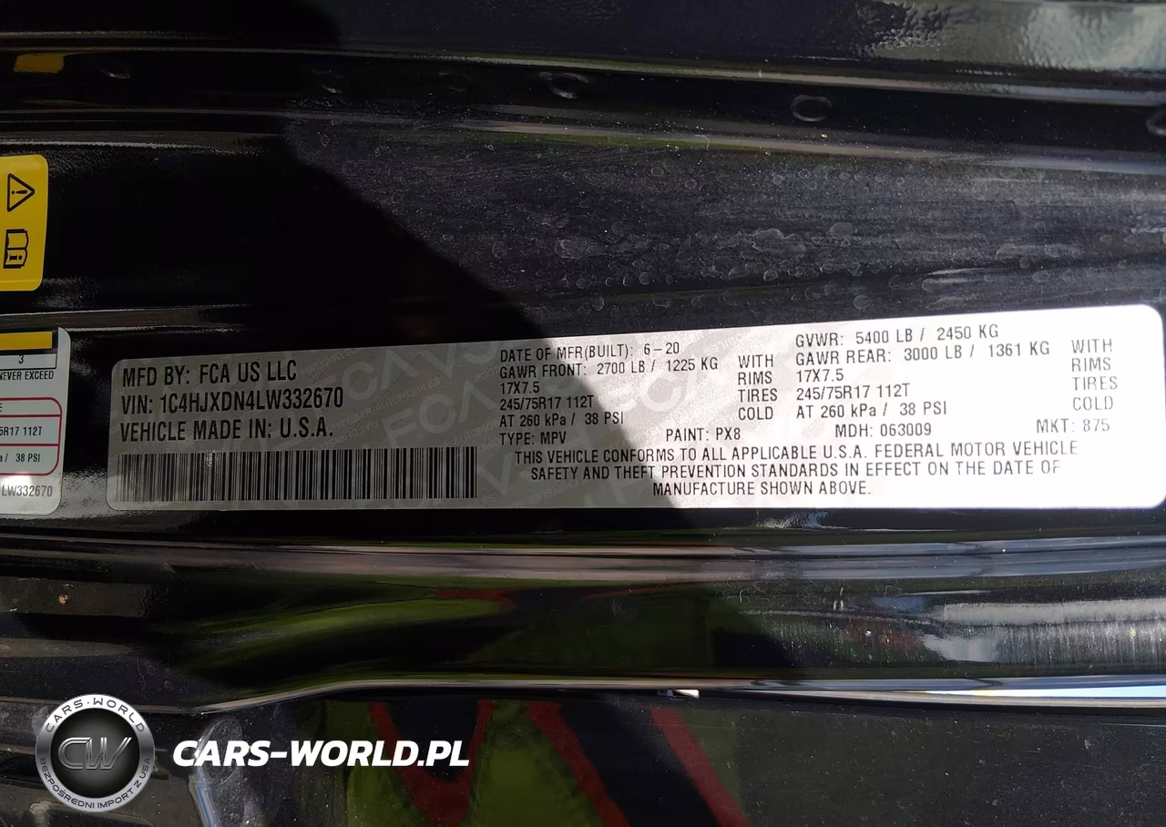 2020 Jeep Wrangler Unlimited Sport 4X4 VIN:1C4HJXDN4LW332670 - 9