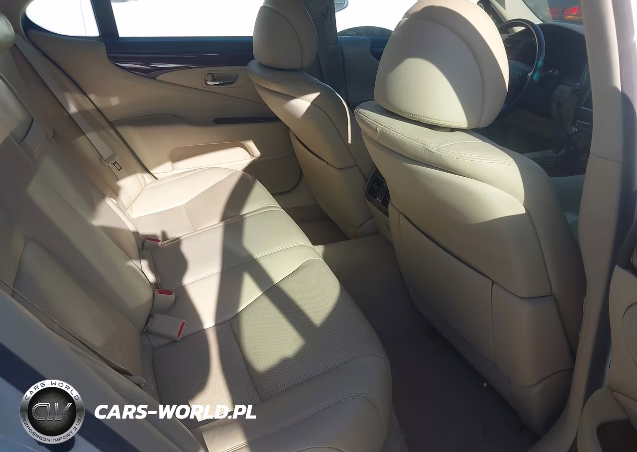 2012 Lexus Ls 460 VIN:JTHBL5EF1C5110197 - 8