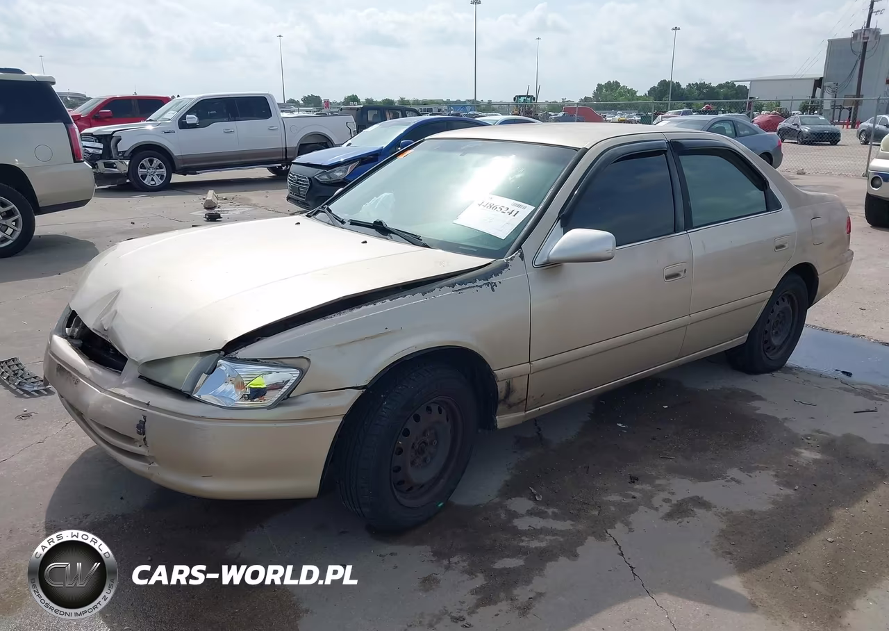 2000 Toyota Camry Le VIN:JT2BG22K2Y0438893 - 2