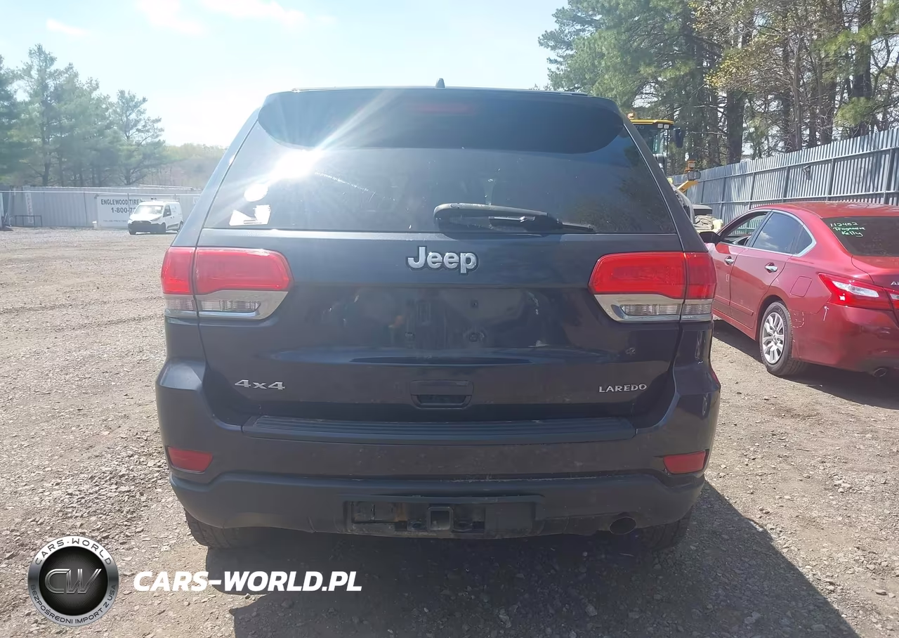2015 Jeep Grand Cherokee Laredo VIN:1C4RJFAG5FC168243 - 16