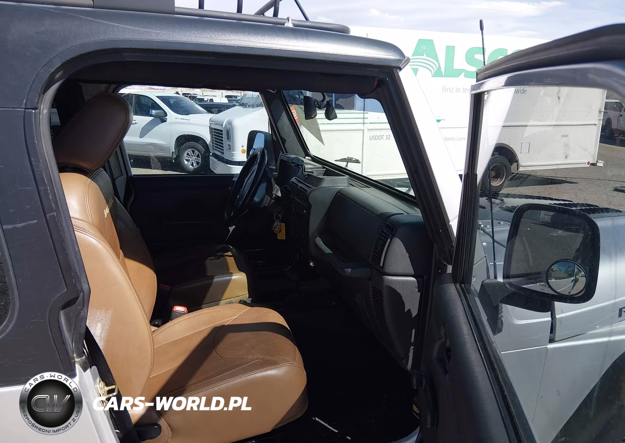2004 Jeep Wrangler Rubicon VIN:1J4FA69S34P735299 - 5