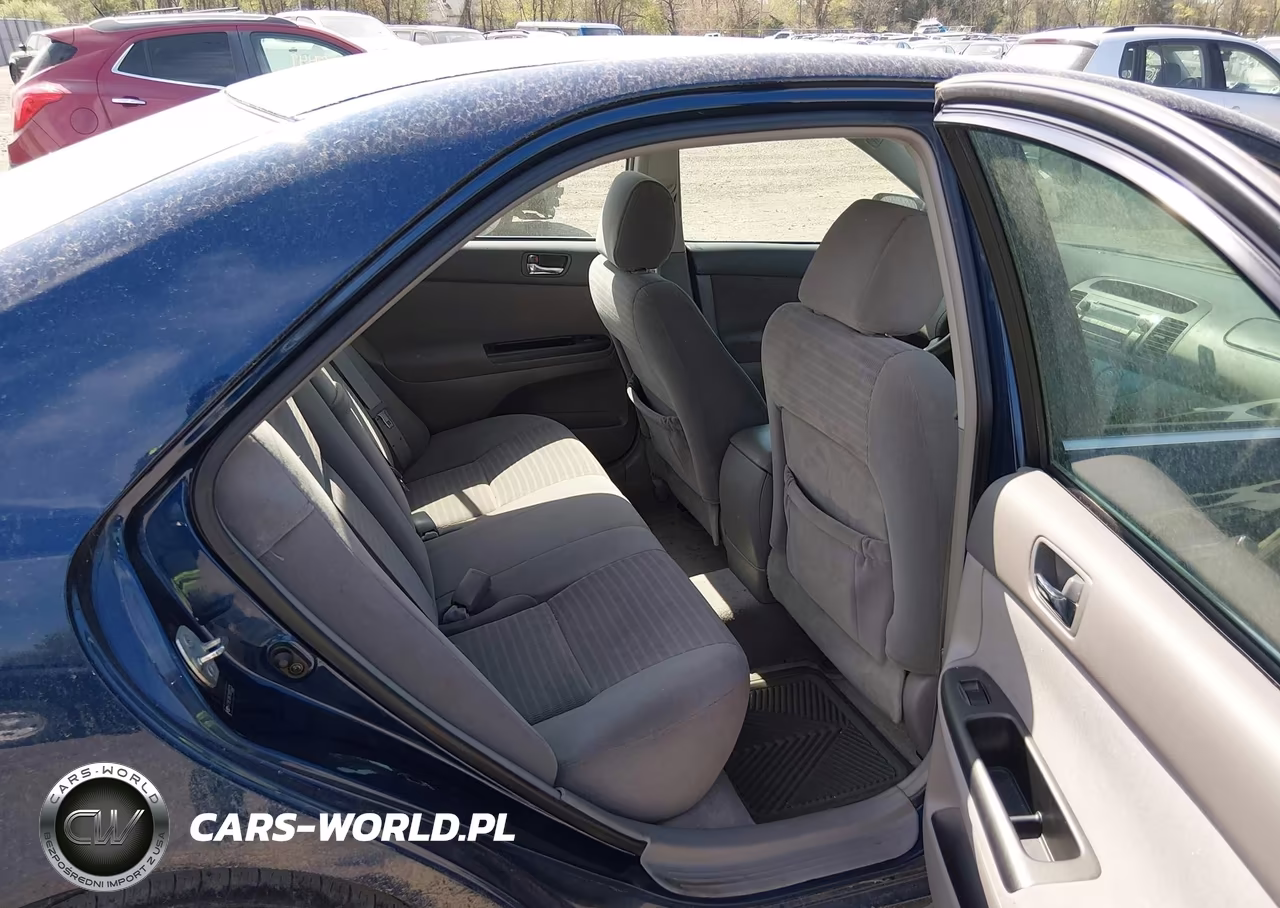 2005 Toyota Camry Le VIN:4T1BE30K75U017225 - 8