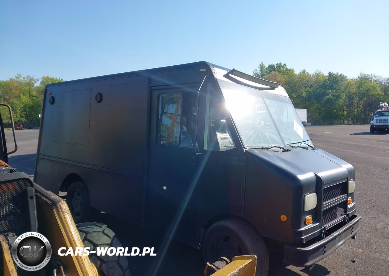 2002 Ford E-350 Stripped Commercial VIN:1FCJE39L62HB06297 - 13