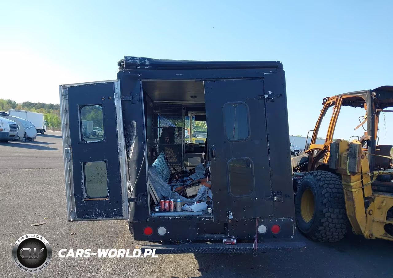 2002 Ford E-350 Stripped Commercial VIN:1FCJE39L62HB06297 - 15