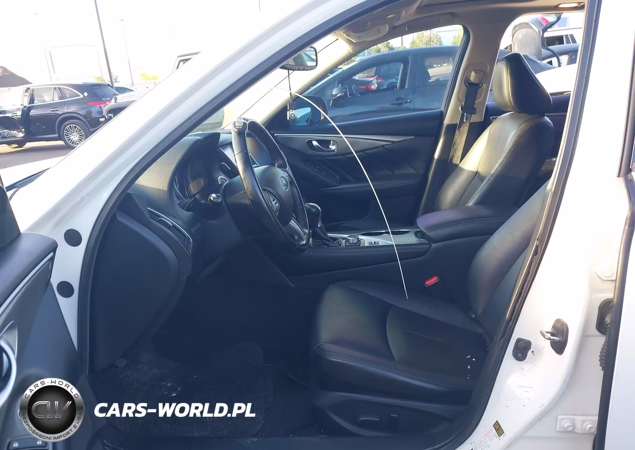 2015 Infiniti Q50 Premium VIN:JN1BV7AP5FM336570 - 5
