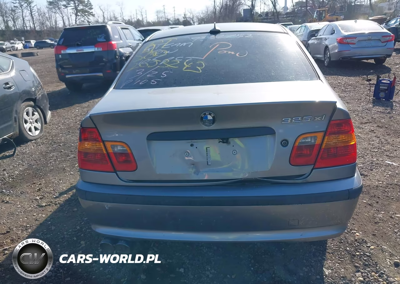 2005 BMW 325Xi VIN:WBAEU33485PR14261 - 11