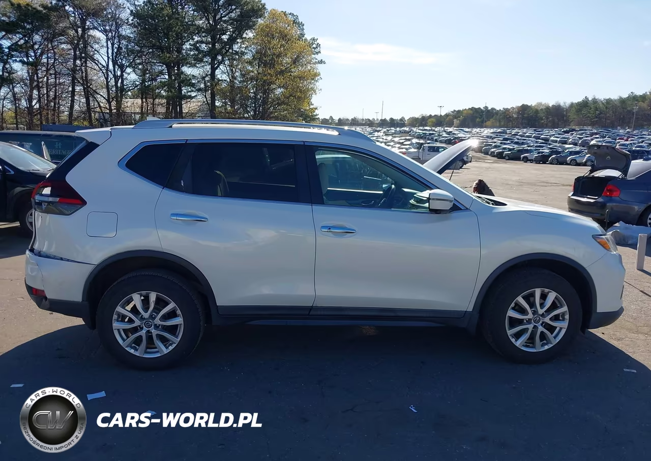 2018 Nissan Rogue Sv VIN:5N1AT2MVXJC839372 - 13