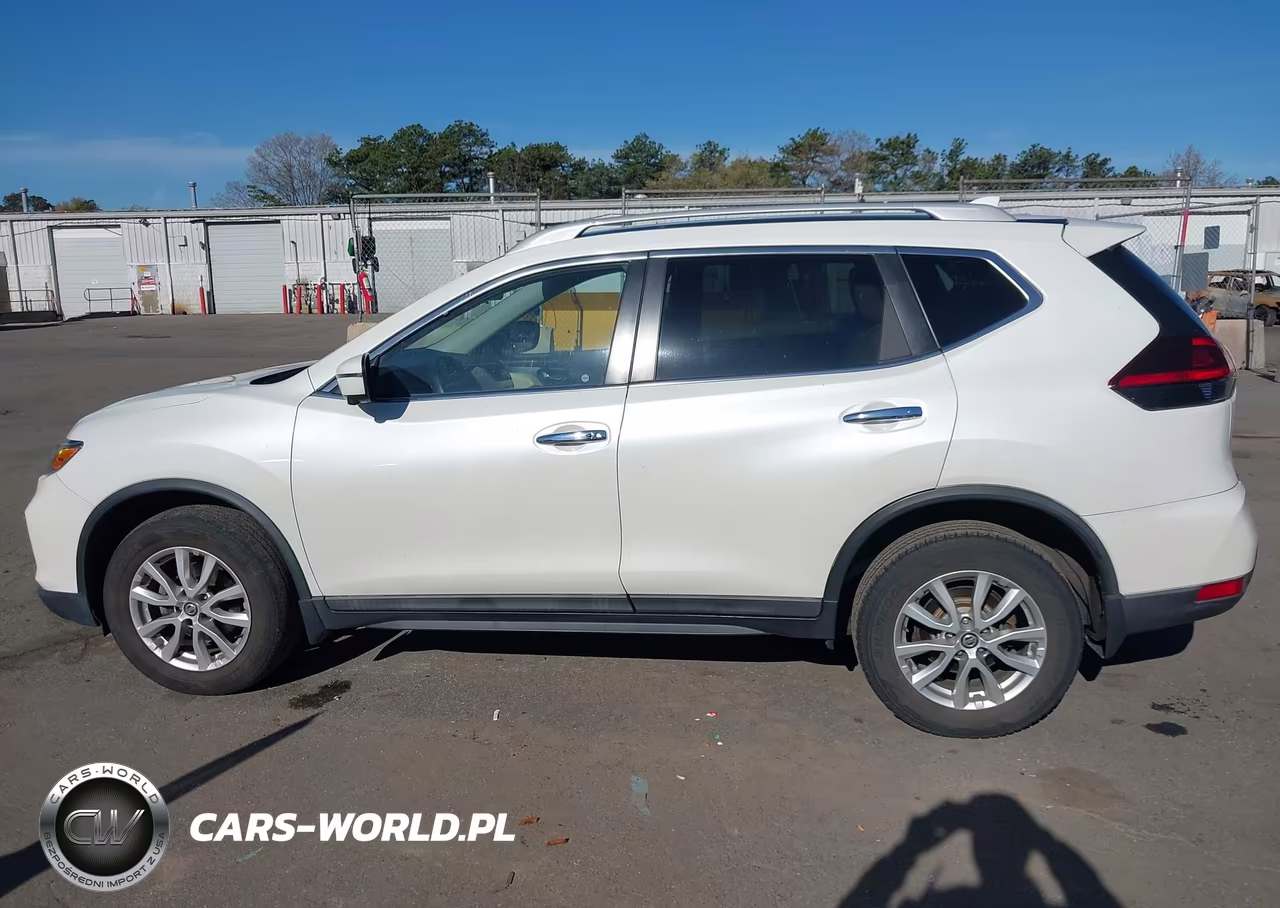 2018 Nissan Rogue Sv VIN:5N1AT2MVXJC839372 - 14