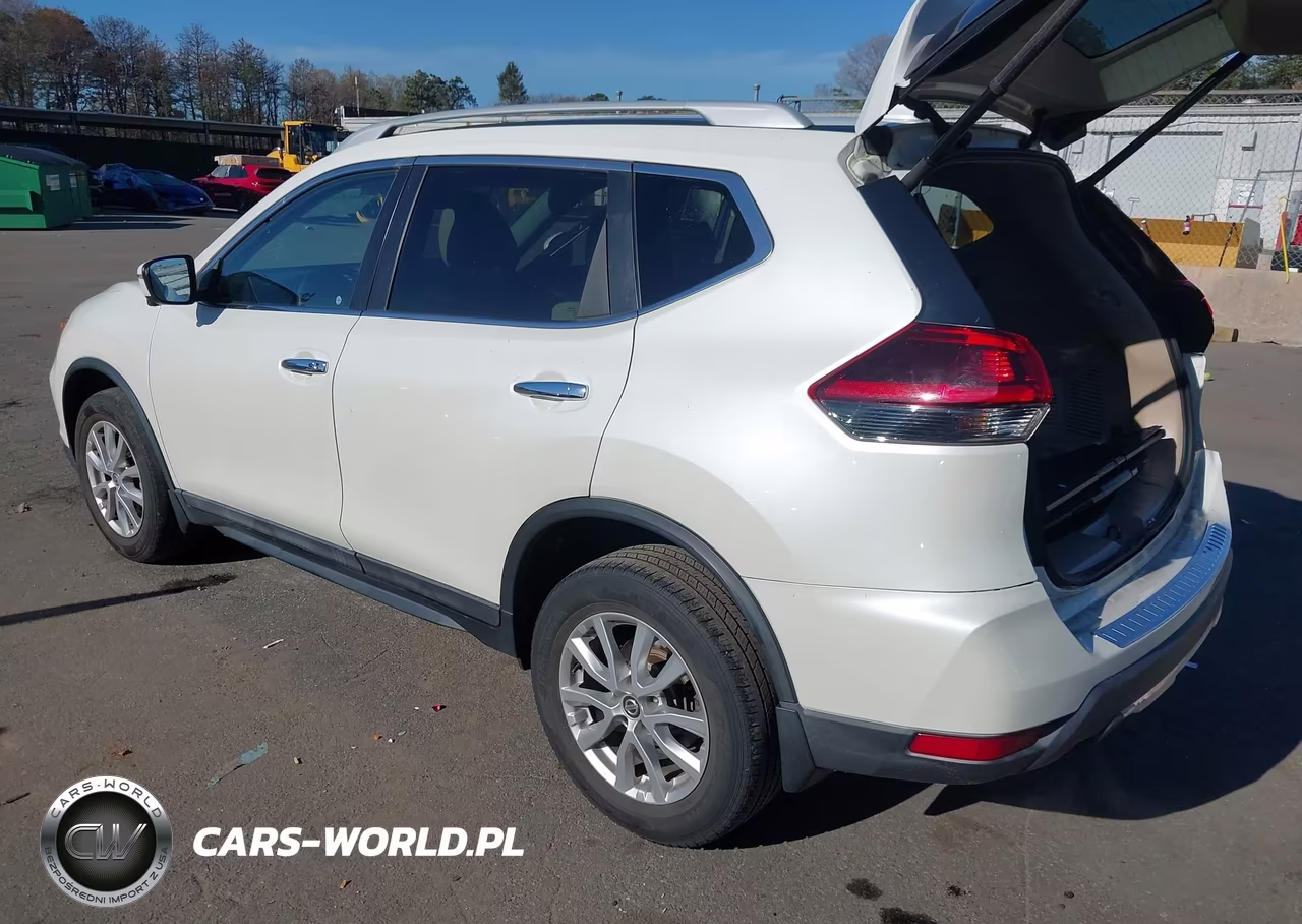 2018 Nissan Rogue Sv VIN:5N1AT2MVXJC839372 - 3
