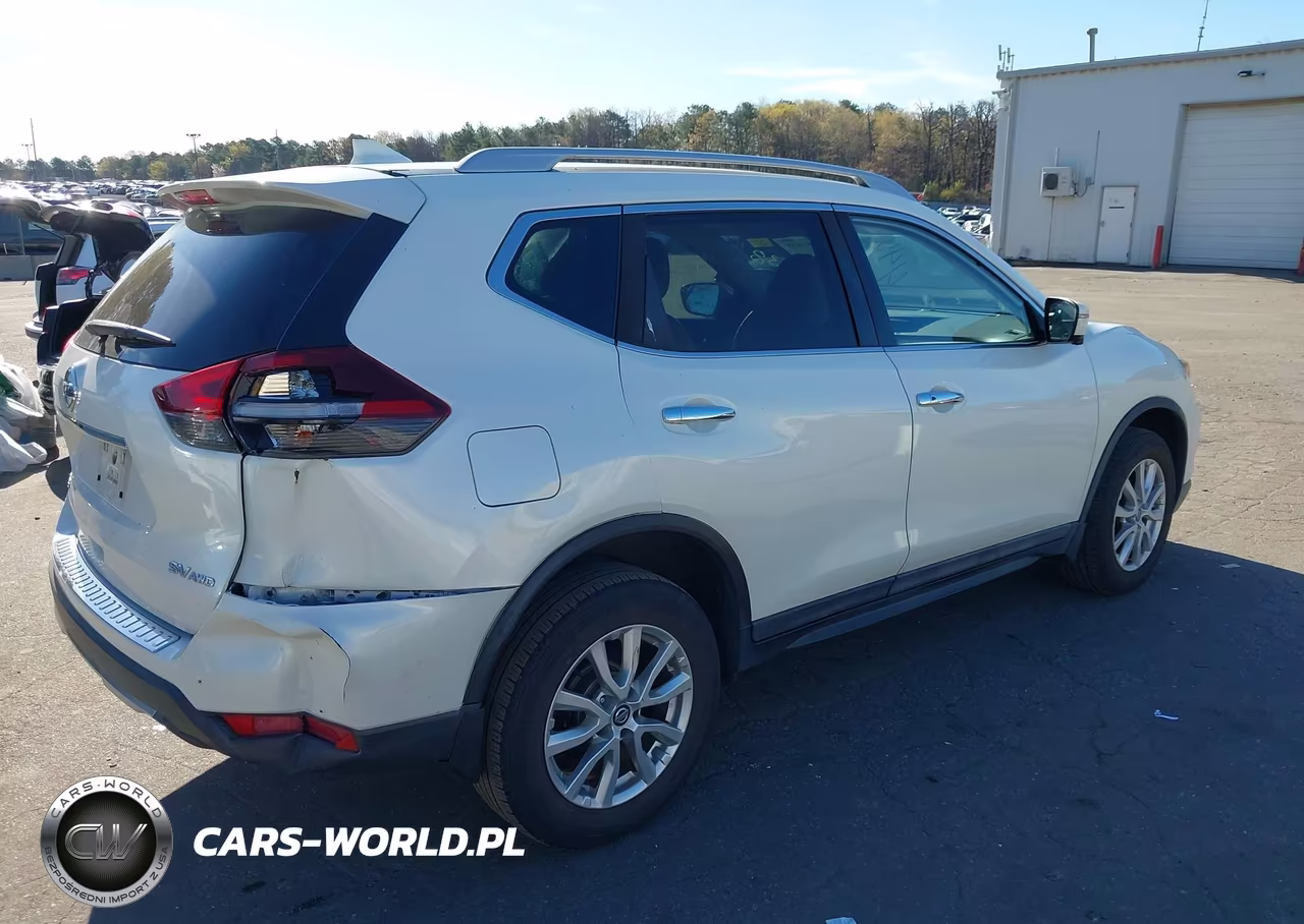 2018 Nissan Rogue Sv VIN:5N1AT2MVXJC839372 - 4