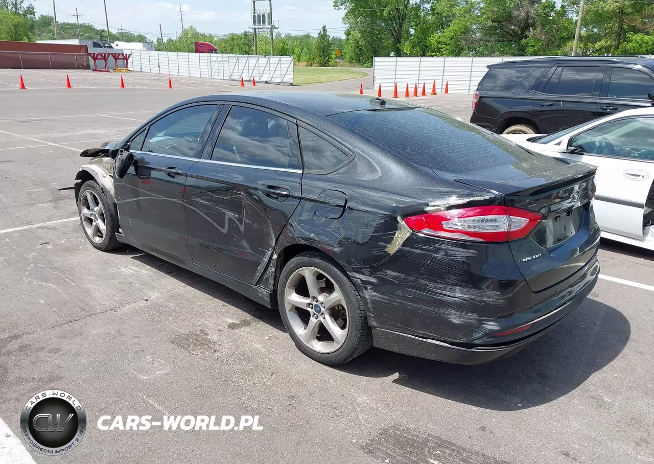 2013 Ford Fusion Se VIN:3FA6P0HR7DR356353 - 3