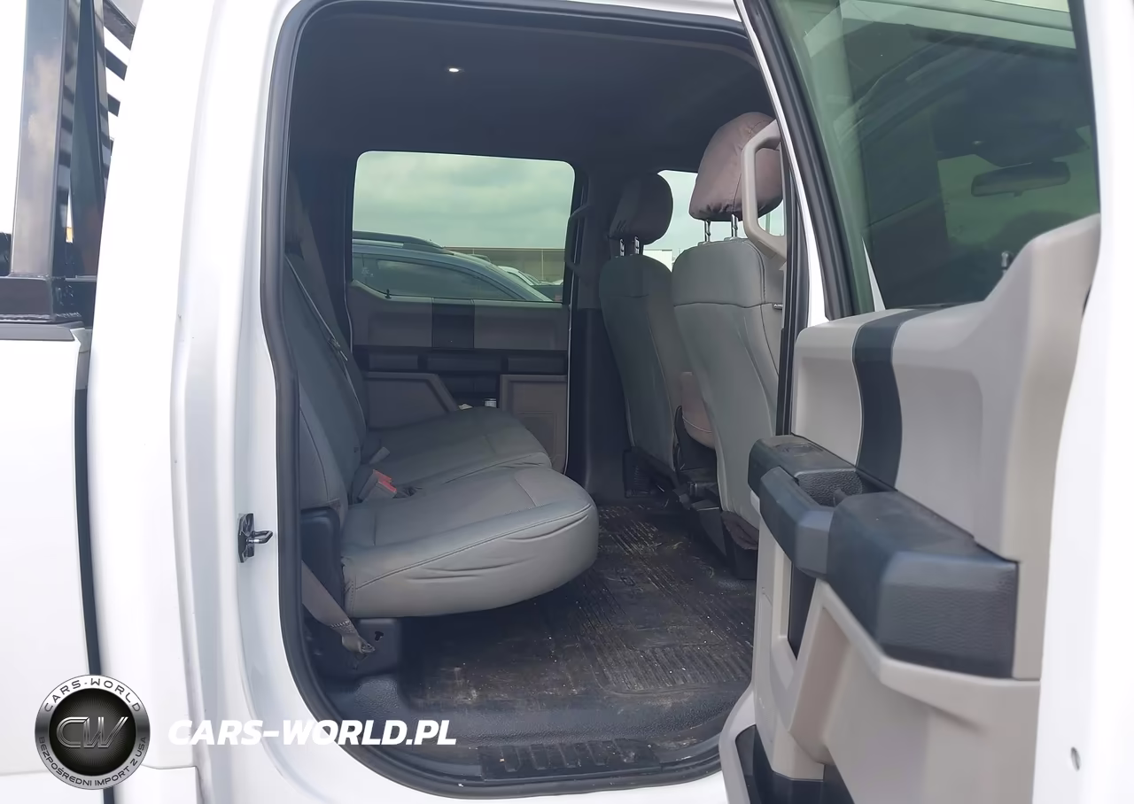 2018 Ford F-350 Xl VIN:1FT8W3BT4JEB08281 - 8