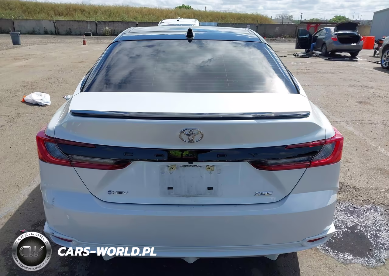 2026 Toyota Camry Xse VIN:4T1DAACK5TU215156 - 17