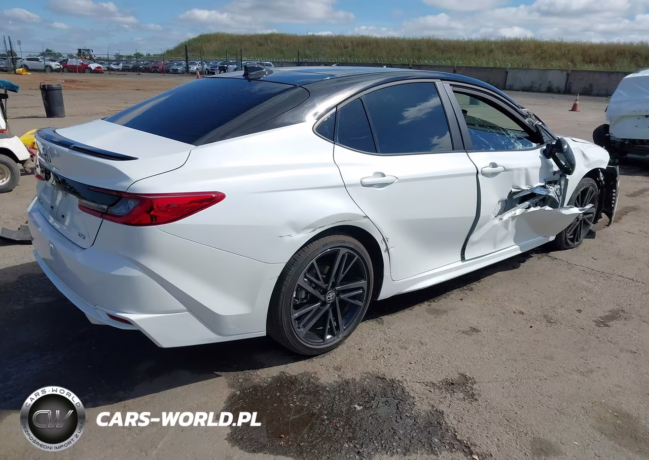 2026 Toyota Camry Xse VIN:4T1DAACK5TU215156 - 4