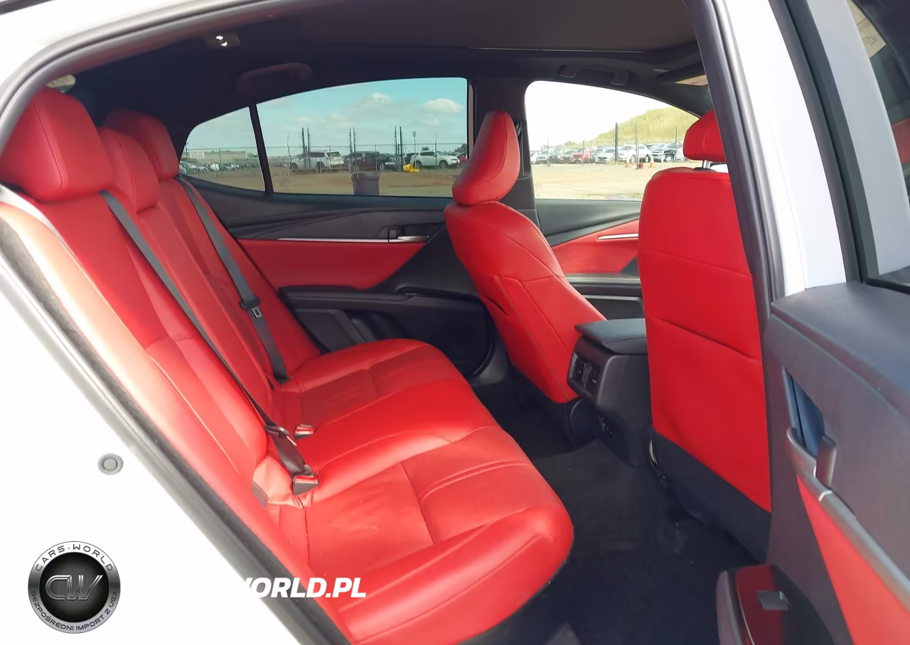 2026 Toyota Camry Xse VIN:4T1DAACK5TU215156 - 8