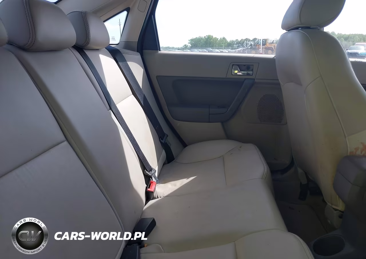 2011 Ford Focus Sel VIN:1FAHP3HN5BW201821 - 8