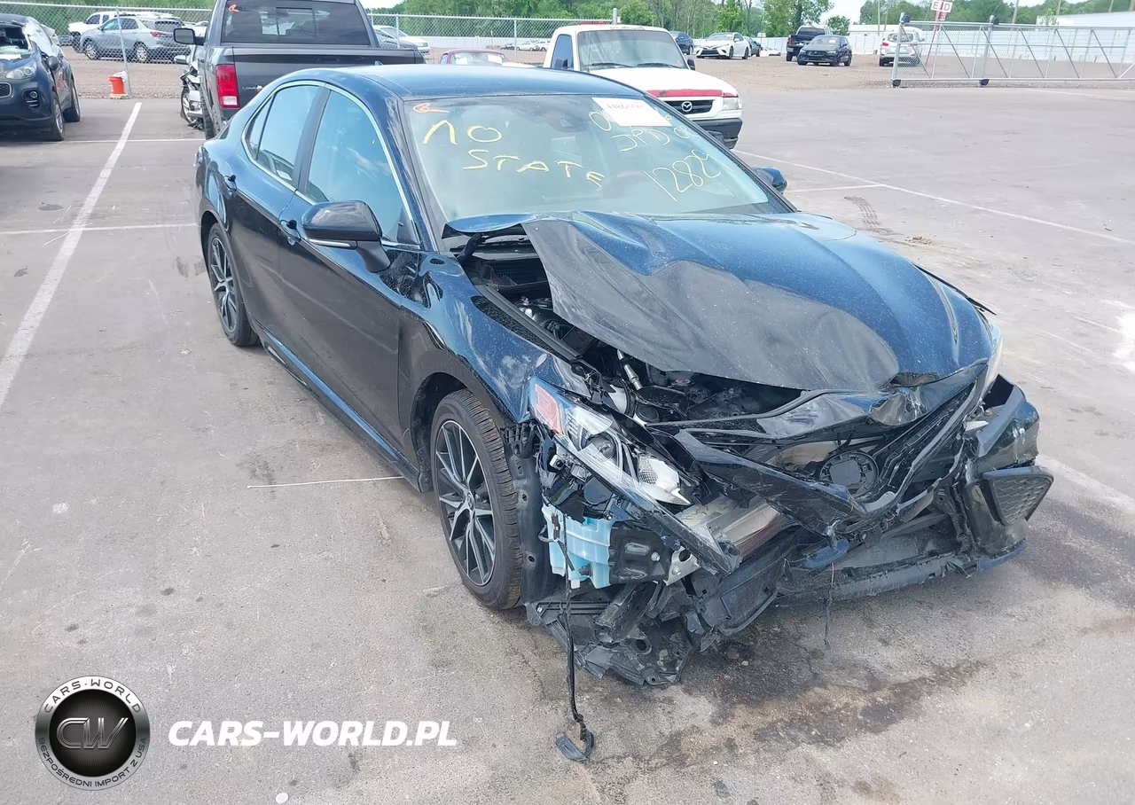 2022 Toyota Camry Se