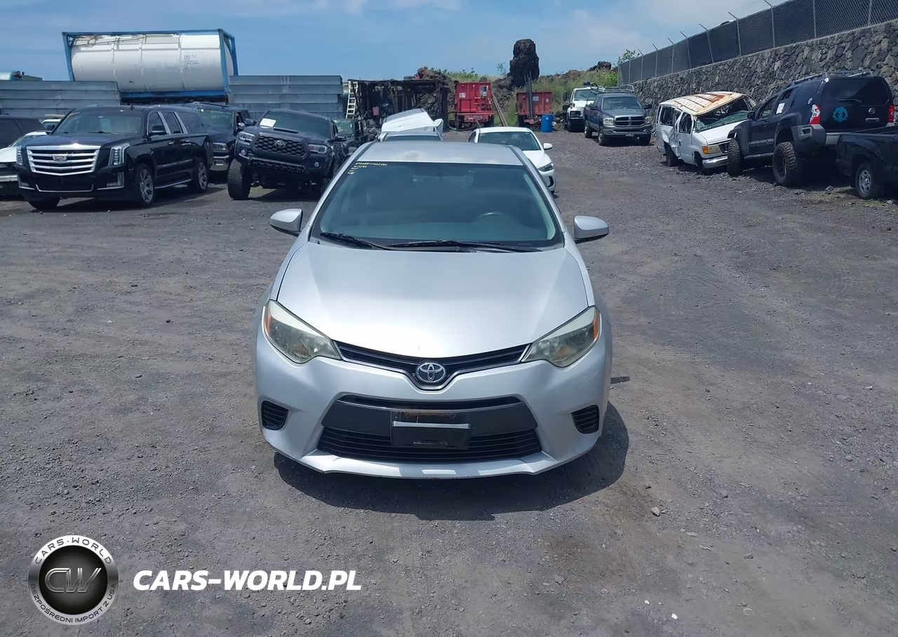 2015 Toyota Corolla Le VIN:5YFBURHE3FP197536 - 12