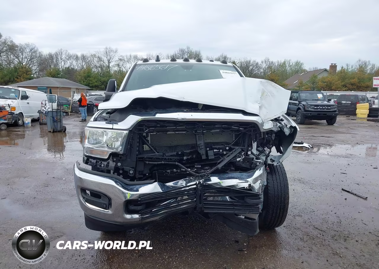 2023 Ram 2500 Tradesman 4X4 6'4 Box VIN:3C6UR5CL0PG505432 - 13