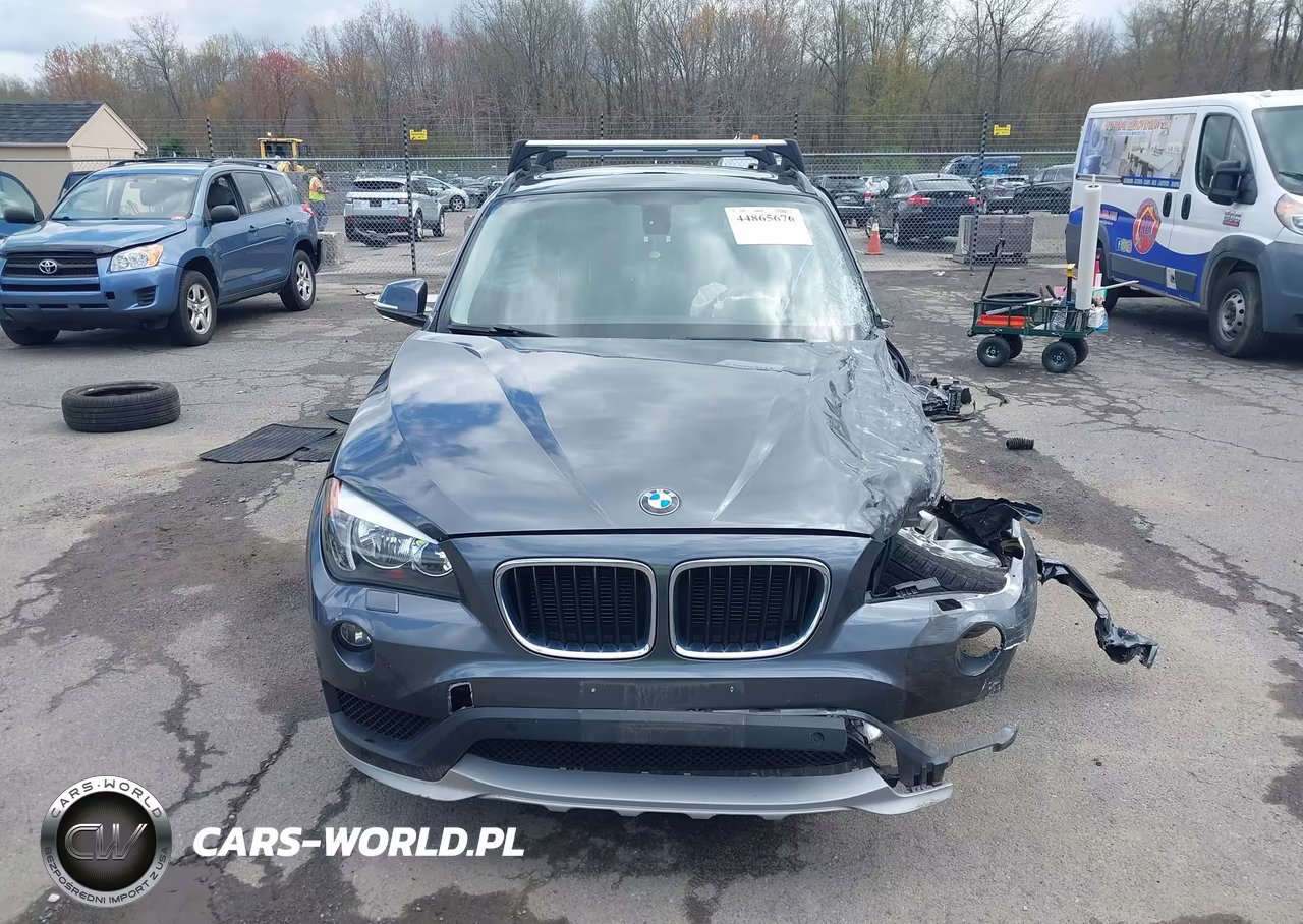 2015 BMW X1 xDrive28I VIN:WBAVL1C55FVY41430 - 12
