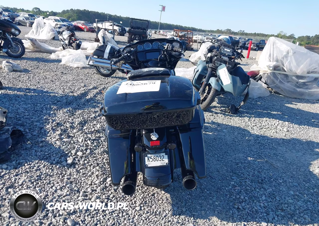 2018 Harley-Davidson Flhxs Street Glide Special VIN:1HD1KRC11JB616608 - 6