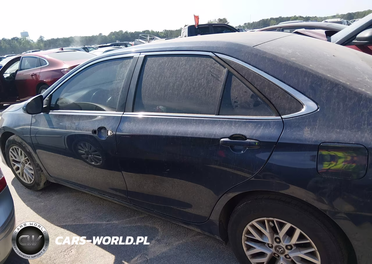 2017 Toyota Camry Le VIN:4T1BF1FK2HU716999 - 14