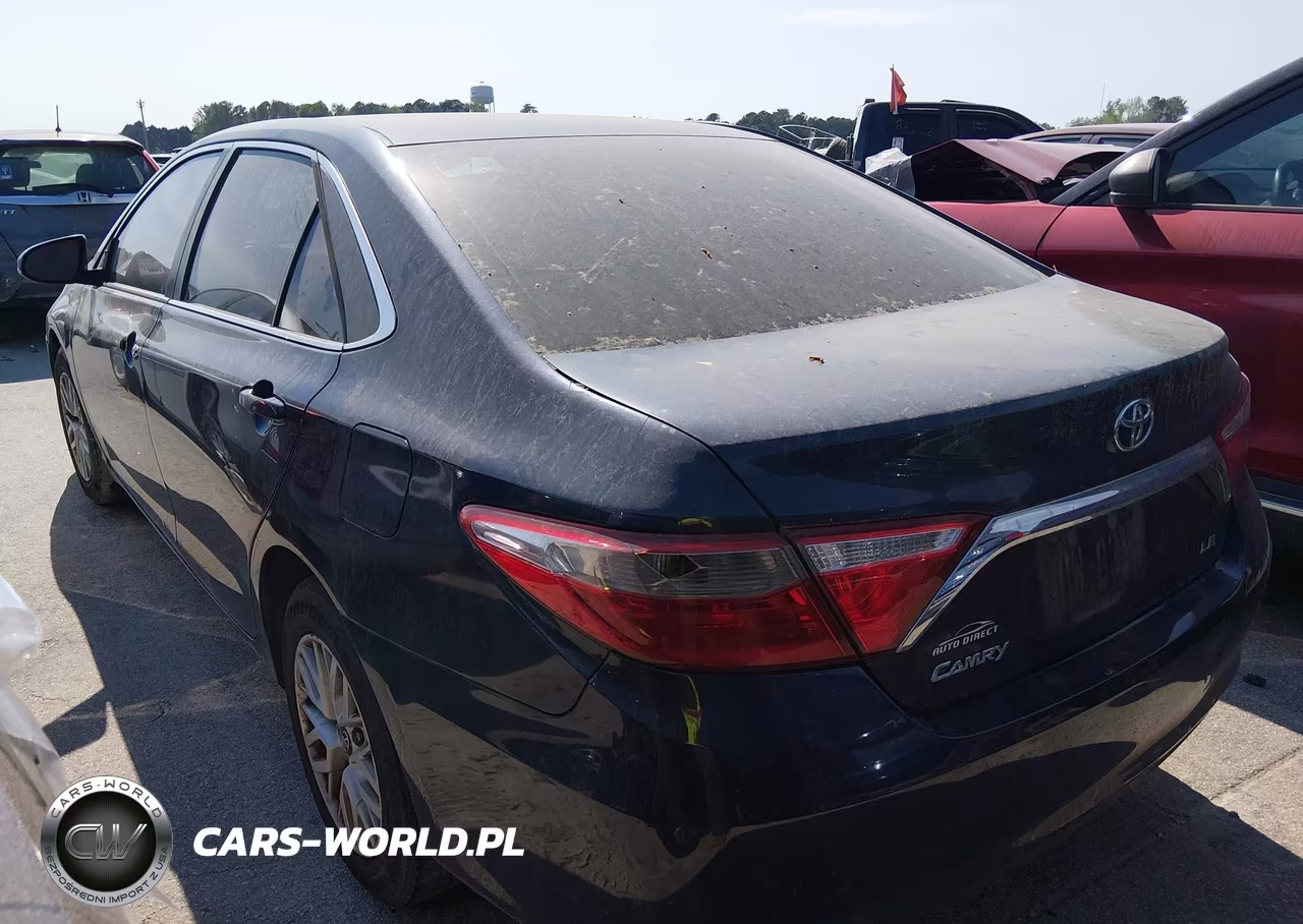 2017 Toyota Camry Le VIN:4T1BF1FK2HU716999 - 3