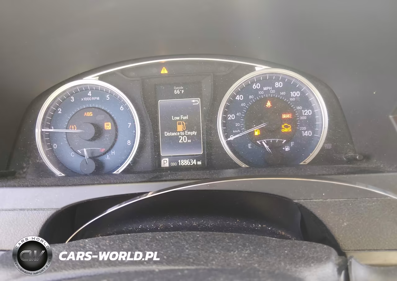 2017 Toyota Camry Le VIN:4T1BF1FK2HU716999 - 7