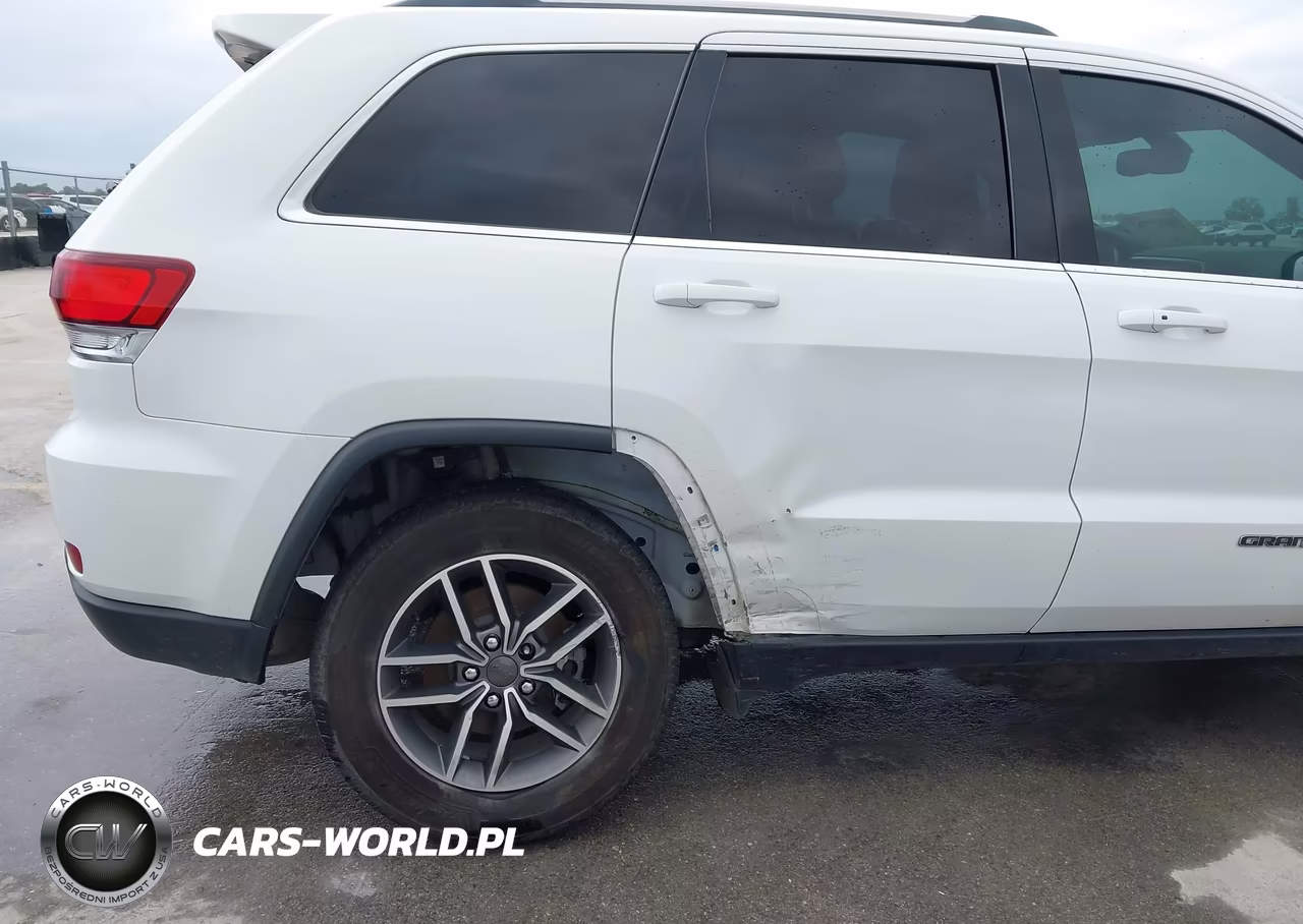 2020 Jeep Grand Cherokee Laredo E 4X2 VIN:1C4RJEAG2LC393080 - 6