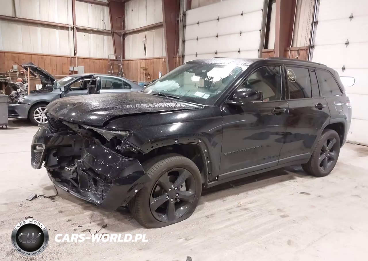 2025 Jeep Grand Cherokee Limited 4X4 VIN:1C4RJHBG9S8761384 - 2