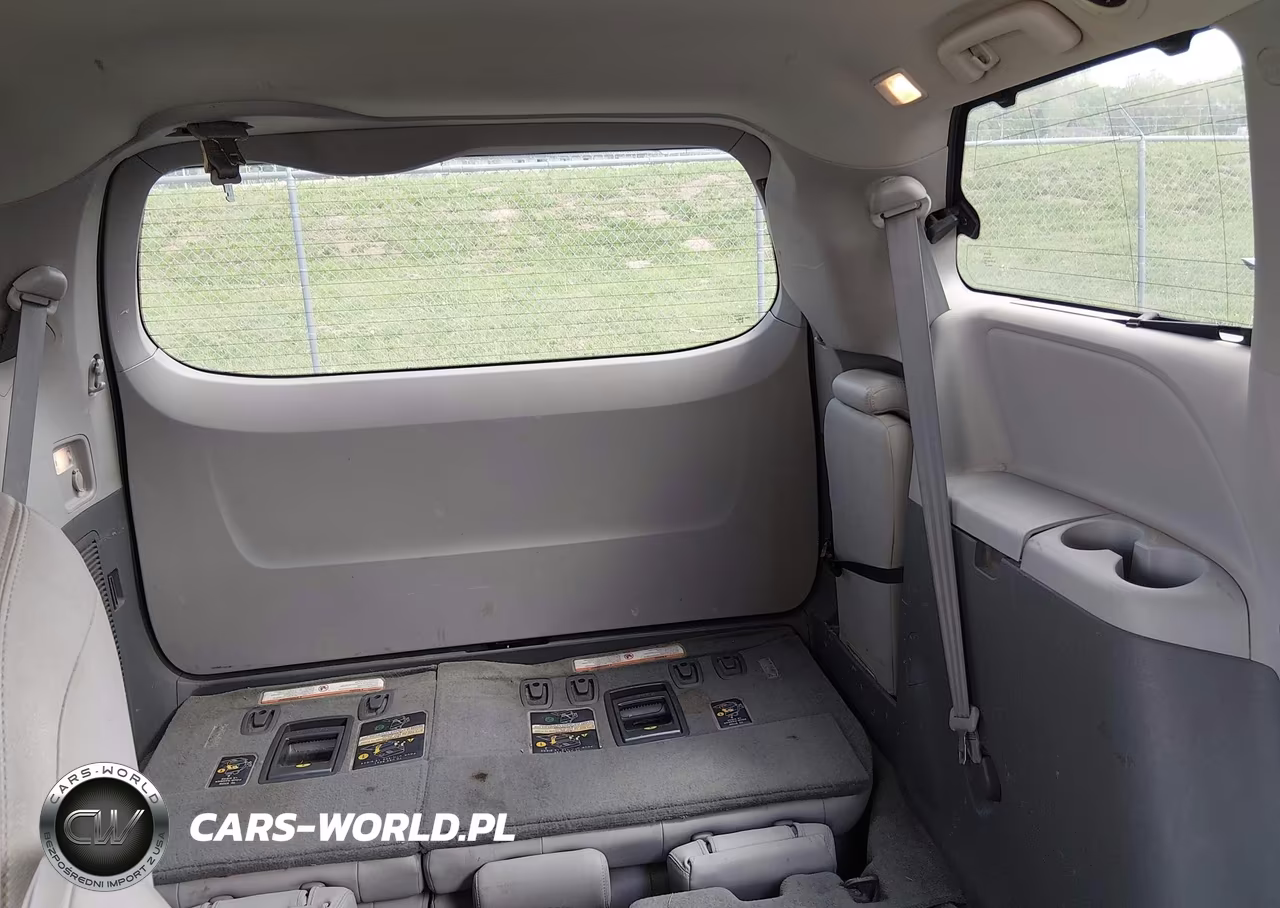 2016 Toyota Sienna Xle 8 Passenger VIN:5TDYK3DCXGS734395 - 19