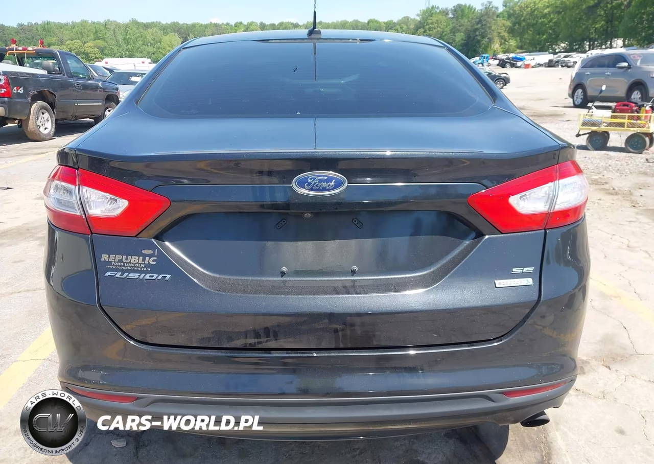 2015 Ford Fusion Se VIN:1FA6P0HD4F5131737 - 16